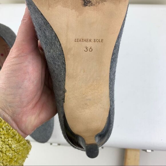Anthropologie Plenty by Tracy Reese‎ Gray Flannel Heels Sz 6 Stiletto Heel - Picture 11 of 15